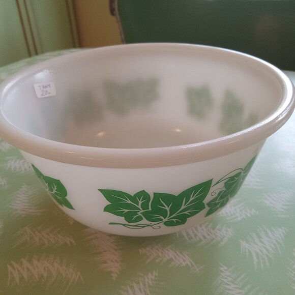 Vintage Hanchor bowl green leaves - Picture 1 of 4